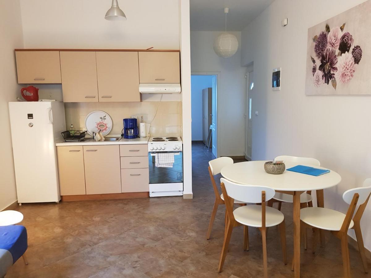 Vila Mila Apartments Sukošan Buitenkant foto