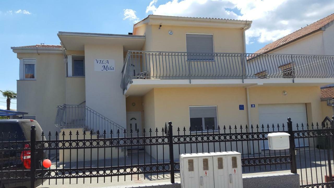 Vila Mila Apartments Sukošan Buitenkant foto